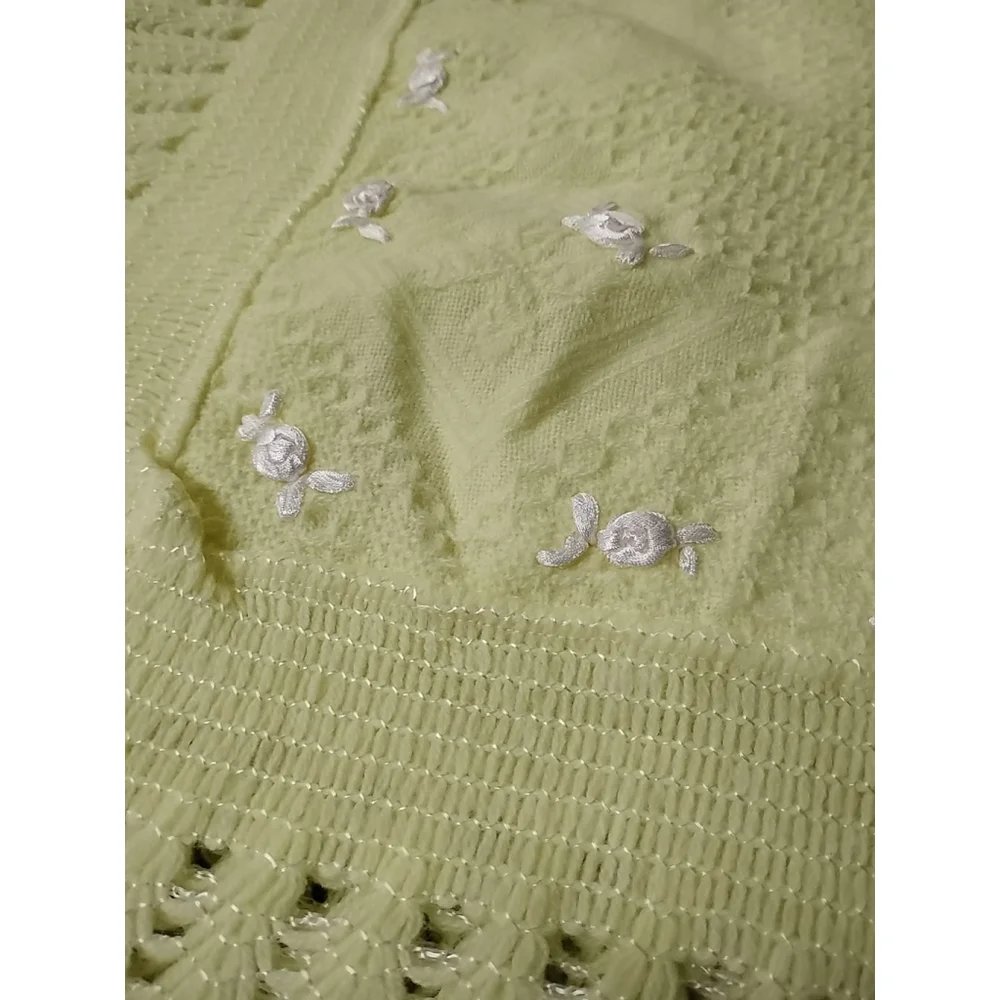 50's Vintage Cradle Knit Baby Blanket Yellow Crochet Knit 40x40”